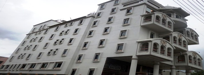 Hotel Raj Palace - Ahmednagar 01.jpg